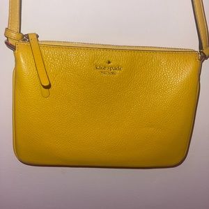 Kate Spade Crossbody !! Willing to negotiate